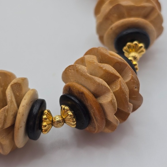 Chunky‎ Statement Necklace Wood Disc Beaded Gold Tone Boho Tribal Natural Brown - Picture 2 of 8